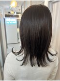 暗めナチュラルカラーx外ハネウルフ