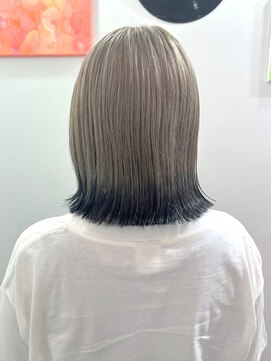 デート 下北沢(DATE) ダブルカラーグレージュカラーケアブリーチハイトーンカラー韓国