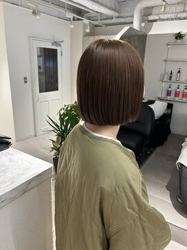 イオール 北千住(ior) ぱつっとボブ【ior北千住】