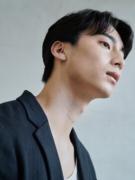 レタッチバイフィフス(RETOUCH by fifth) センターパートカルマヘアニュアンスパーマ韓国シャドウパーマ