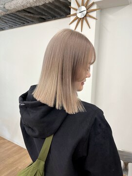 ピープスアンドスー 表参道 渋谷(Peeps&Suu.) ハイトーンボブ /ホワイトベージュ/ブリーチ2回