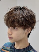 緩めシャドウパーマ無造作波巻きスパイラルパーママッシュウルフ
