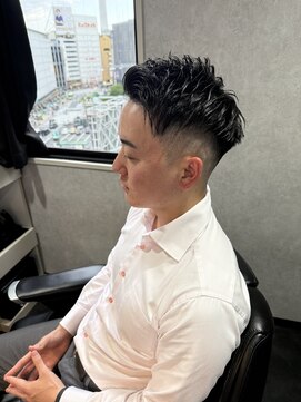 アントレース 池袋店(UNTRACE) スパイキーアップバングフェード