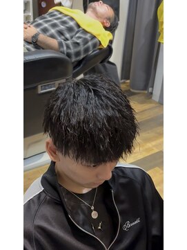 バーバーブロス(BAR BER bro's) ツイストパーマ/浦安/メンズパーマ/ツイストスパイラル/波巻き