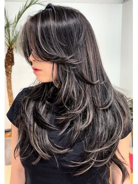 メリー オオサカ(Merly Osaka) ハイライトカラー×レイヤーカット