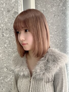 サンク 原宿 表参道(cinq) ★ミルクティーピンクベージュミディアムレイヤーカット長めボブ