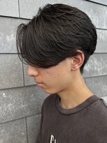 ヒュイル バイ ニアウ(Hwyl by Niau)&nbsp;メンズマッシュセンターパートスパイラルパーマニュアンスパーマ