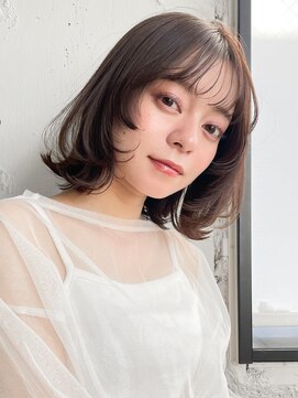 アグノス 青山(Agnos) 前髪モテ髪大人可愛い美髪うる艶髪斜めバングくせ毛風カール