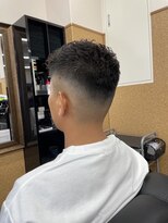 理容プラーナ 下関勝山店 ミディアムフェード+トップアイロンパーマ