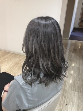 ヴァンカウンシル 半田店 グレージュ