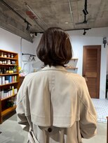 ハー(her)&nbsp;レイヤーボブ×グレージュ｜her都立大学