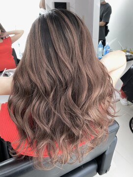 アライブ キチジョウジ(ALIVE Kichijoji) 夏のイメチェンラベンダーフォギーベージュバレイヤージュ