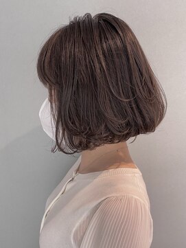 オフ(off) チャコールベージュボブ