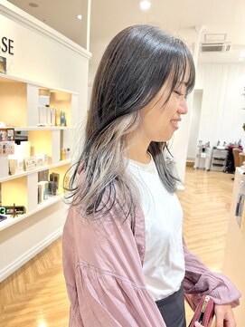 コワファースト  させぼ五番街店(COIFF1RST) イヤリングホワイトベージュ☆