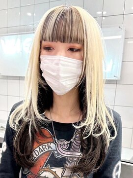 ウィコ 新宿(WICO) ブロンドブラック[新宿駅/フェミニン/モード/ダークアッシュ]