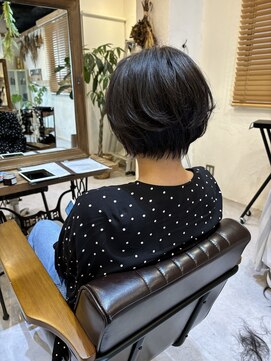 チリンバイロストシティー(Chillin by LOSTCITY) 2024年トレンド丸みショートボブ