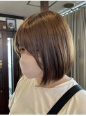 ぷつっとミニボブ/透明感アッシュベージュ
