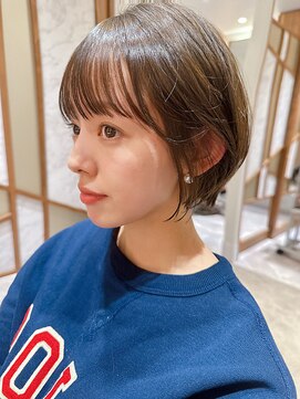 アリエッタ ギンザツー(ARIETTA GINZA2) ショートミディ/レイヤーカット/透明感ブラウン