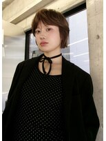 ミース(MIES) クラシカルなボブ/ベージュカラー/難波