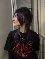 オーン 渋谷(OOn) パープル×ブラックのショートウルフ