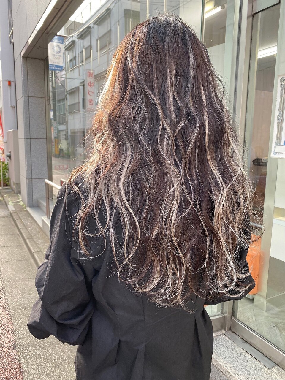 黒髪×ミルクティーベージュ#シールエクステ#ロングヘア#柏
