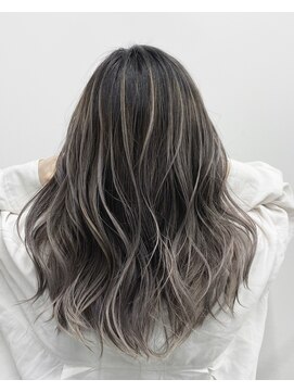 アライブ キチジョウジ(ALIVE Kichijoji) 【ALIVE吉祥寺】ハイライトカラー白髪ぼかし/ケアブリーチ