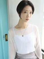 バース(BIRTH)&nbsp;天神【BIRTH】大人かわいい前髪長めのシンプルショート　13