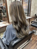 グローバルヘアー バランス(global hair BALANCE)&nbsp;20代30代 ハイライト/ベージュ/ブリーチ/ロング