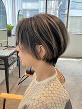 トリッカアヴェダ(tricca AVEDA) 丸みショート/ハイライト