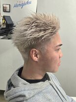 オーシャントーキョー 原宿(OCEAN TOKYO)&nbsp;刈り上げスパイキーメンズカットホワイトベージュショート