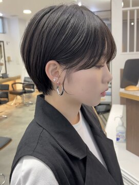 ビュー フクオカ(VIEW FUKUOKA) 大人似合わせ30代40代50代イメチェンショート×ネビージュカラー