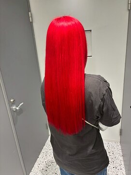 エニフォーイーストハム(Eni for eastham) ブリーチカラー/レッド/ロング