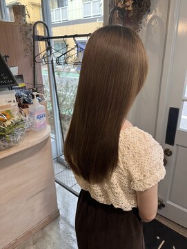 スアバイキキ(SuA by kiki.) アプリコットオレンジ/ハイライトカラー/奥ゆきショート[千葉]