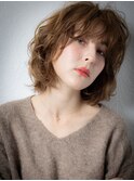 乾かすだけくせ毛風小顔フェザーパーマ抜け感ミディアムu大宮