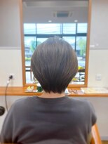 ヘアーブランドジン ティアラ(HAIR BRAND Jin Tiara)&nbsp;大人ショート×白髪ぼかしカラー【松山美容室】
