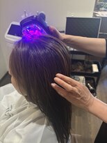 ルーツ バイ リズム(root by r-ism) 世界基準の実力!LEDブラシで究極の艶髪