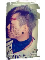 ヘアーデザイン アブー(hair design A BOO)&nbsp;Wカラーモヒカンウルフ★