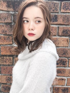 ルティア(Lutia) ふわミディ デザインカラー