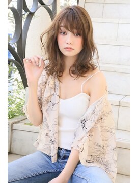 ロエナ(ROENA) 2030代40代50代ウエーブミディアム似合わせカットメルティカラー