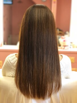ヘアーサロン ラプンツェル(hair salon Rapunzel) ミネコラトリートメントでうるつや