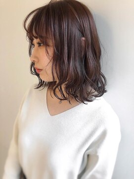 セルカ 新宿(CERCA) 鎖骨ラフミディ波ウェーブ【CERCA新宿/新宿西口】