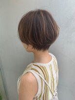 テン(Ten)&nbsp;フワッと束間ショート