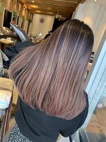 リード バイ ラグーン(LEAD by LAGOON)&nbsp;バレイヤージュグレージュハイライトダブルカラーケアブリーチ