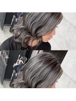 アレクサンドルオブカラーズカナザワ(ALEXANDRE OF COLORS KANAZAWA)&nbsp;ハイライトカラー　シルバー