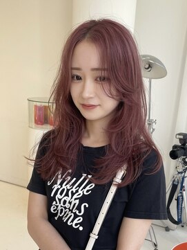 ハイブ 金沢(Hive) 10代20代レイヤーカットピンクフェミニンロングフェイスレイヤー