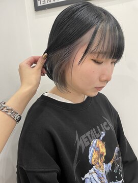 ベル バイ マグ 諏訪店(belle by Mag) 大人かわいいストレート切りっぱなしインナーカラー耳掛け小顔