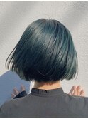 ショートボブ/グリーンカラー