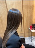 【脱白髪染めハイライト】白髪を味方にグレージュカラー