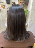 30代・40代に人気！まとまり重視の大人ストレート