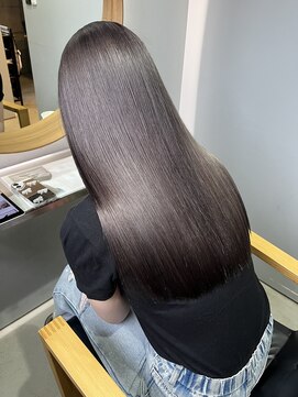 チル(CHILL) 【Meg~chill松山~】ミルクティーグレージュ